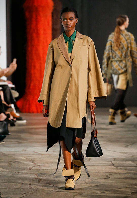 Loewe ss19 2025